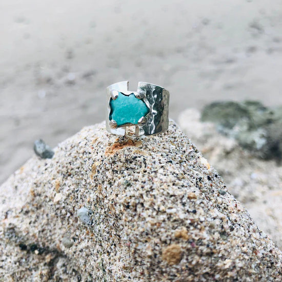 Raw Emerald with Hammered Pronged Ring Setting by Jen Stones