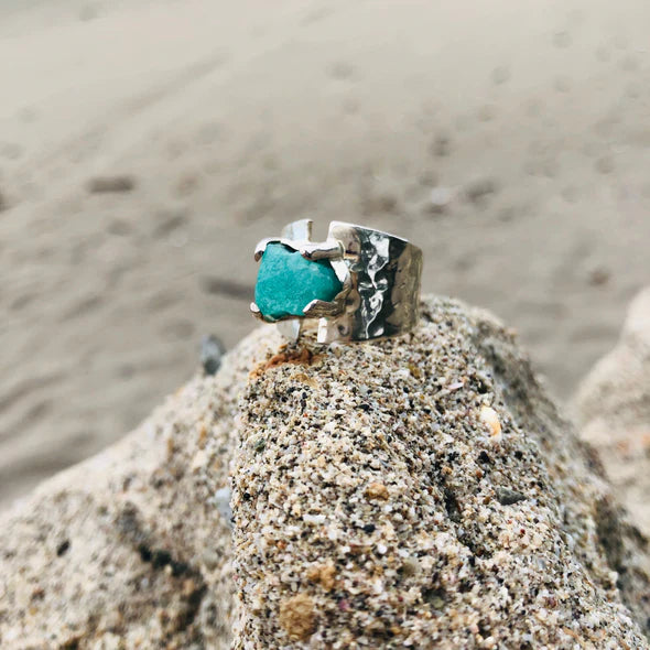 Raw Emerald with Hammered Pronged Ring Setting by Jen Stones